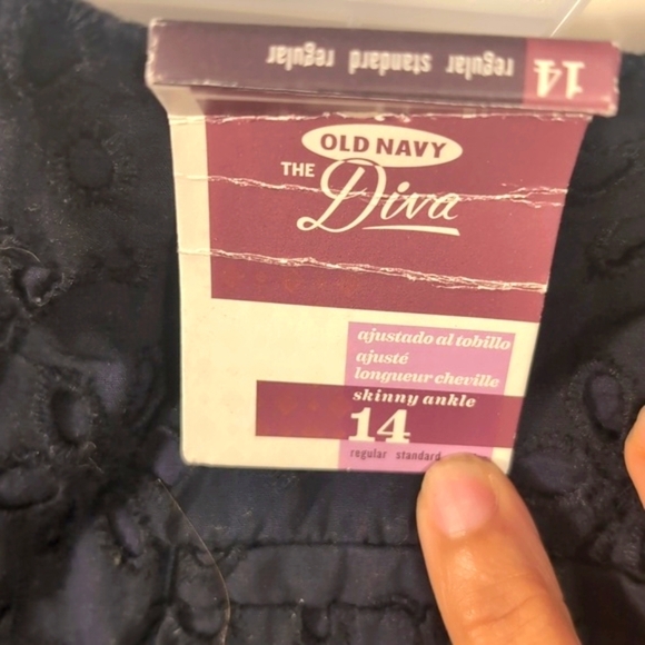 Old Navy Diva Navy eyelet Pants Size 14 New with tags - Picture 5 of 16